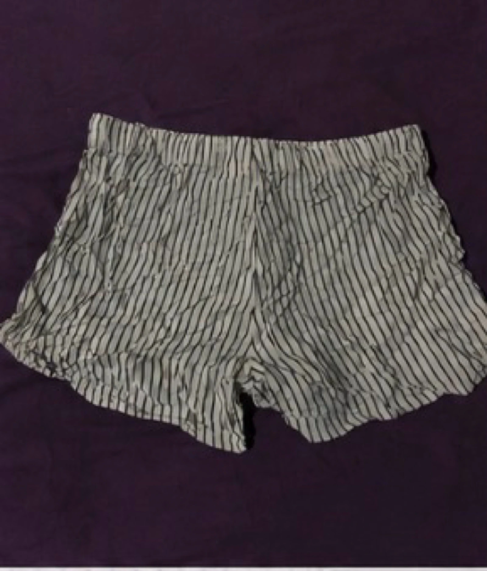 Esmara Lingerie White and Blue Striped Night Shorts with Ruffles Size 44/46 Comfortable – photo 3
